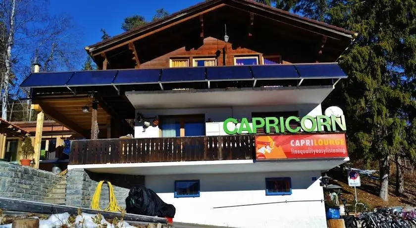 Backpacker Deluxe Hostel Capricorn 