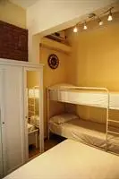 Agora Hostel Deluxe 