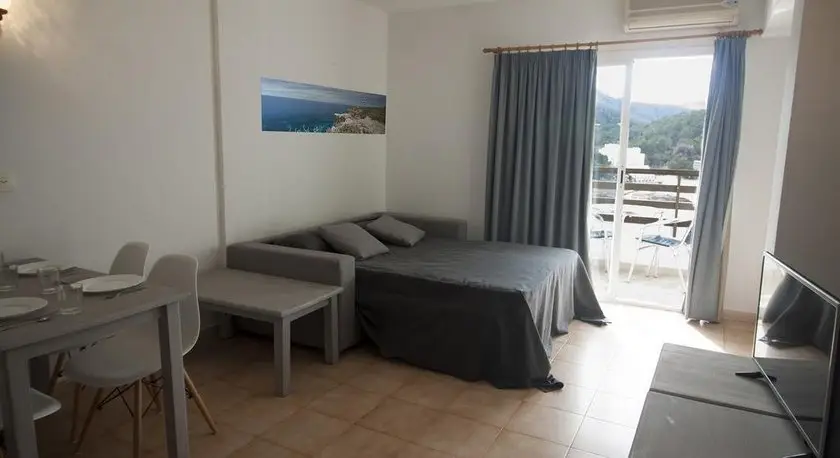 Apartamentos Portinatx 