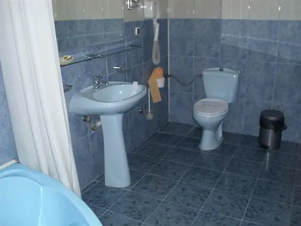 Bucharest Comfort Suites 