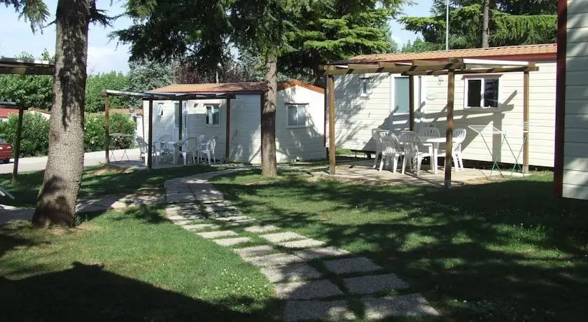 Villaggio Turistico - Camping San Benedetto 