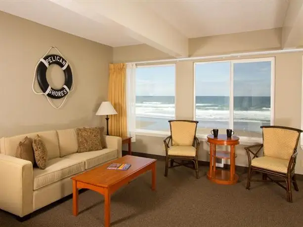 Pelican Shores Inn 