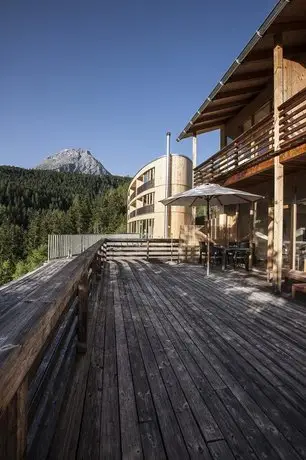 Hotel Arnica Scuol - Adults Only