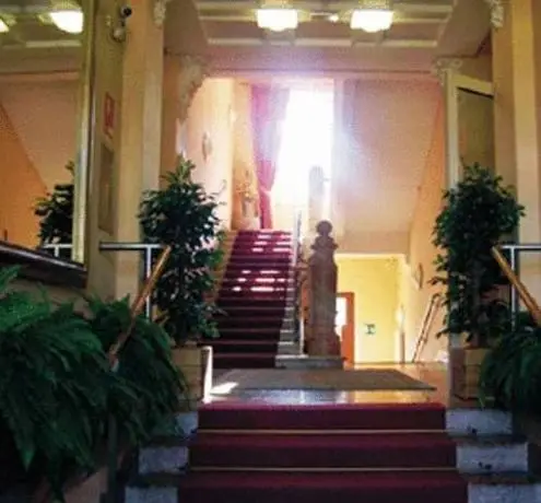 Centro Vacanze Grand Hotel Dobbiaco Lobby