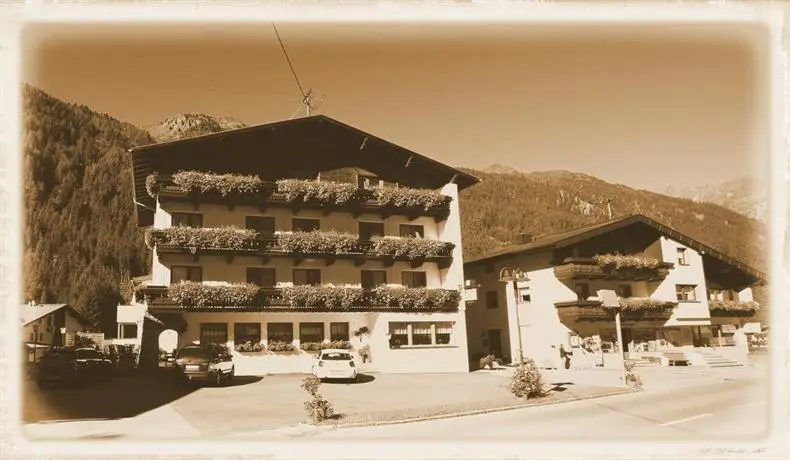 Hotel Pension St Leonhard 