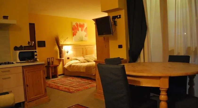 Residence Petit Chalet Apartments Sestriere room