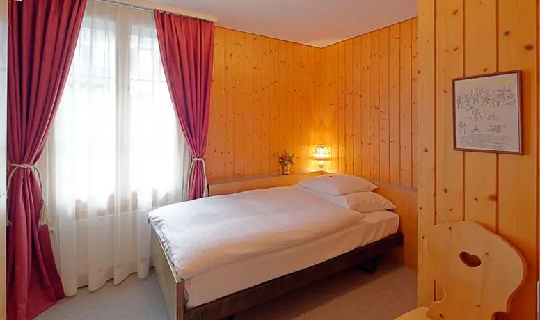 Hotel Alpenrose Wengen room