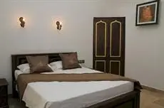 Cesme Kanuni Kervansaray Historical Hotel 