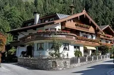 Hotel Garni Montana Mayrhofen Appearance