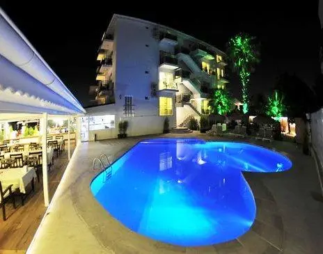 Makri Beach Hotel Swimming pool