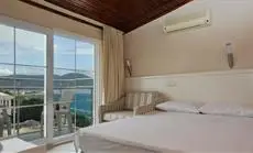 Makri Beach Hotel room
