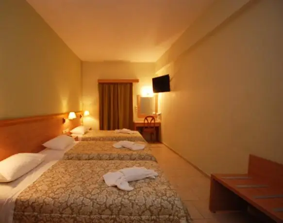 Hotel Plaz room