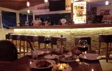 Georgia Hotel Bar / Restaurant