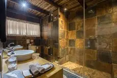 Shiduli Private Game Lodge 