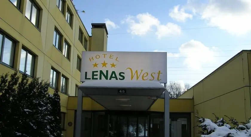Lenas West Hotel 