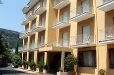 Hotel Leone 