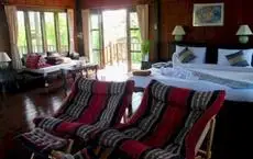 ThaiLife Homestay Resort & Spa 