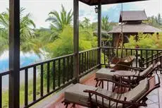 ThaiLife Homestay Resort & Spa 