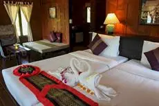 ThaiLife Homestay Resort & Spa 