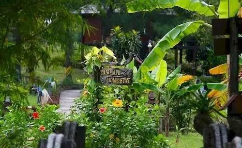 ThaiLife Homestay Resort & Spa 