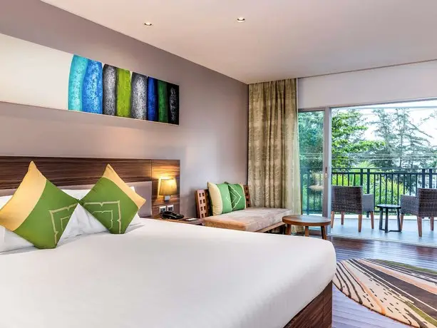 Novotel Phuket Karon Beach Resort and Spa 