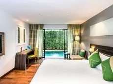 Novotel Phuket Karon Beach Resort and Spa 