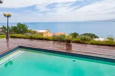 Gordon's Bay Luxury Apartments Swimming pool