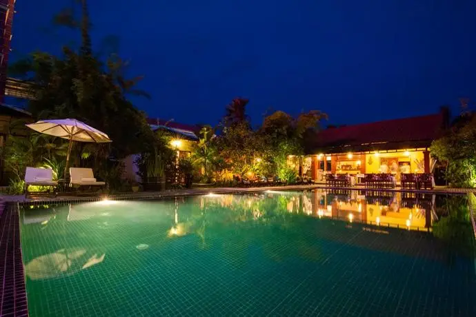 Phka Villa Hotel Battambang Swimming pool