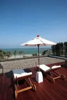 Cape Nidhra Hotel 