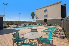 La Quinta Inn & Suites Pasadena North Swimming pool