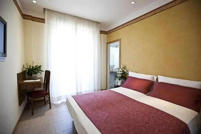 Aurora Hotel Rimini room