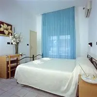Felsinea Hotel room