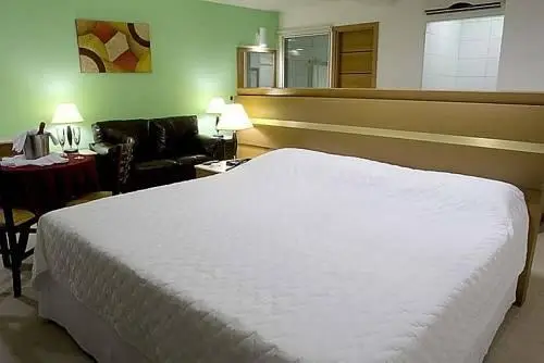 Hotel Brisa Tropical De Macae 