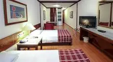 Hotel Crystal Londrina room