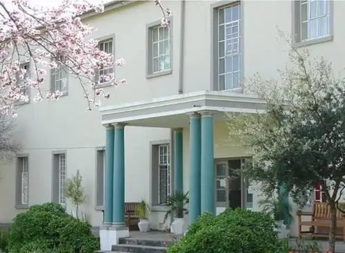 Franschhoek Travellers Lodge 