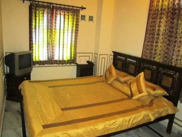 Hotel Baba Haveli 