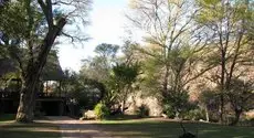 Zenzele River Lodge 