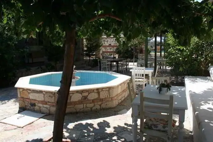 Alacati Zeytin Konak Hotel