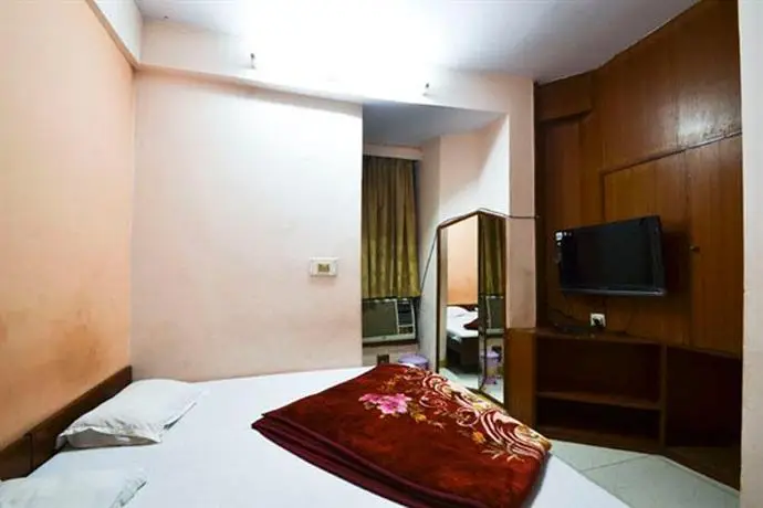 Hotel Pal Regency New Delhi 