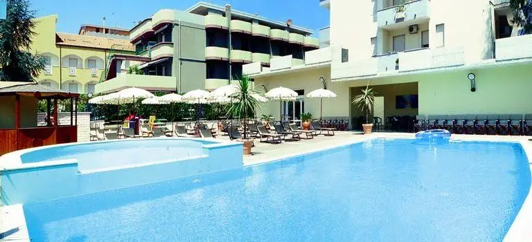Hotel Residence Adriatico 