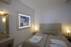 Erato Apartments Santorini 