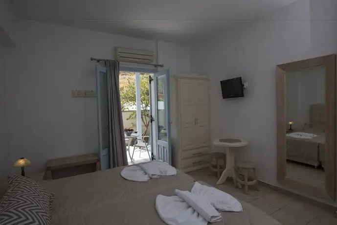 Erato Apartments Santorini 