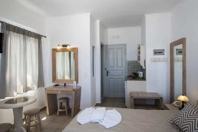 Erato Apartments Santorini 