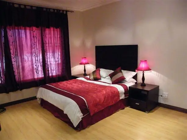 Littlefield Luxury Suite room