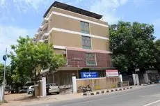 Lloyds Guest House Chennai 