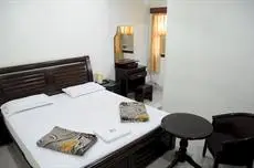 Lloyds Guest House Chennai 