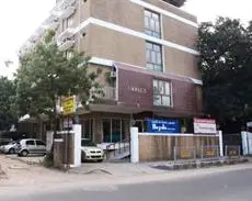 Lloyds Guest House Chennai 