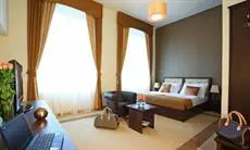 Ipoly Residence - Executive Hotel Suites 