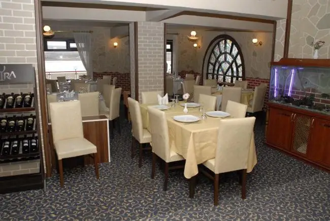 Club Bizim Cati Hotel Ankara Bar / Restaurant