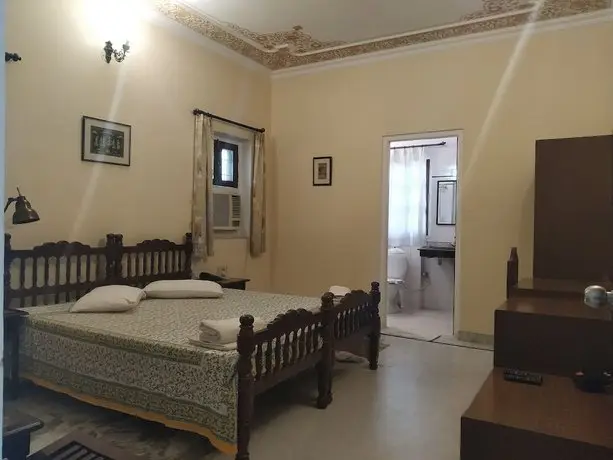 Anuraag Villa 